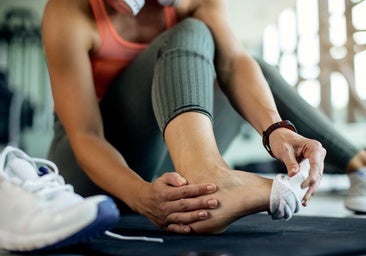 ¿Dolor de pies? Prueba estos separadores de dedos superpuestos que aliviarán tus molestias