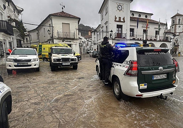 El temporal de lluvia obliga a evacuar a más 7.000 personas en Andalucía y otro millar en Extremadura