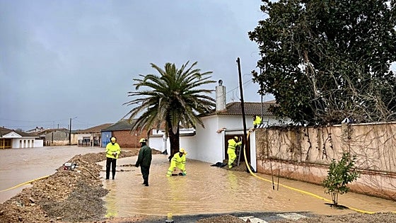 La Unidad Militar de Emergencias llega a Ciudad Real ante el desbordamiento del río Bullaque