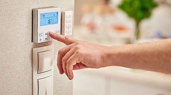¿Qué es más caro: apagar la calefacción o mantenerla encendida toda la noche a menos grados?