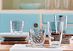 Estos vasos de cristal duraderos y fáciles de limpiar son perfectos para el día a día