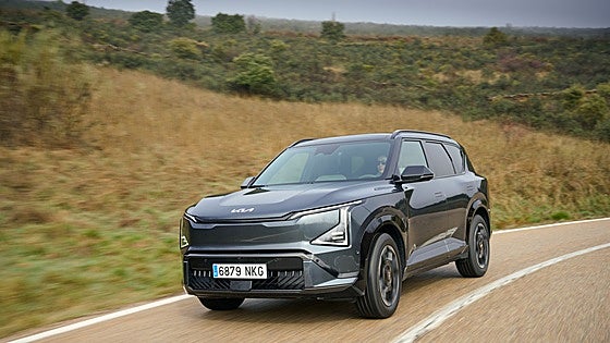 Kia refuerza su gama eléctrica con el EV5, un SUV familiar entre EV3 y EV9