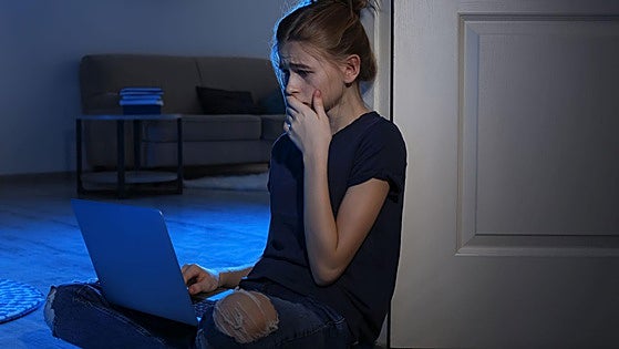 Esta es la peligrosa app que arrasa entre los adolescentes y puede terminar con tu hijo frente a un pederasta