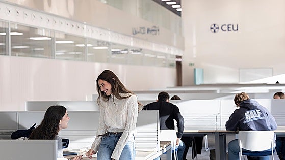 El CEU aumenta un 24% su inversión en becas y ayudas hasta alcanzar los 30 millones de euros
