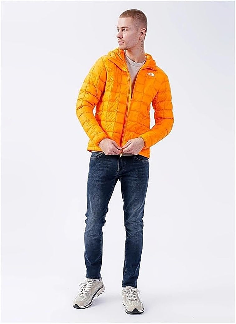Sostenibilidad y calor sin peso: así es la chaqueta Thermoball Eco 2.0 The North Face