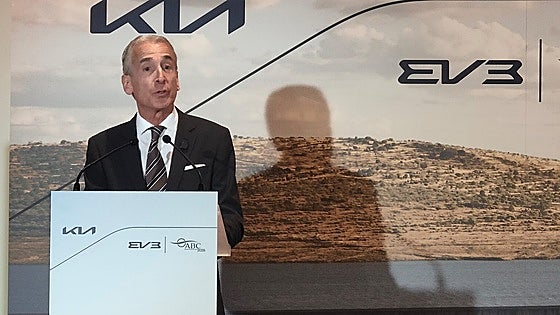 Emilio Herrera (Kia): «El EV3 es la respuesta real a la electrificación que España necesitaba»