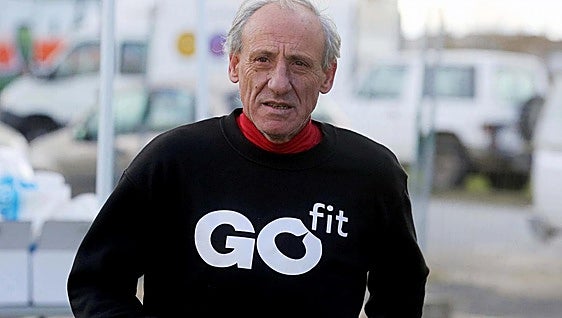 Fermín Cacho, hospitalizado tras sufrir un desvanecimiento en su casa de Jaén