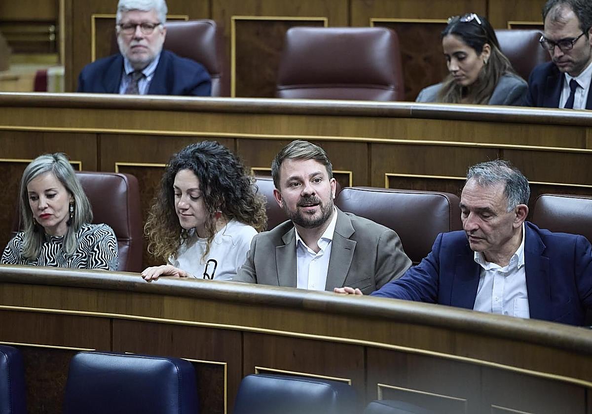 Sumar urge al PSOE a «ponerse las pilas» y ampliar el escudo social ...
