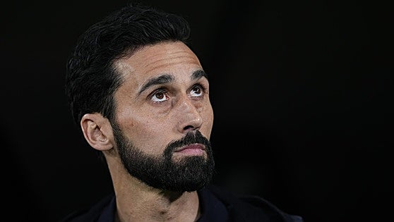 Arbeloa apela al «esfuerzo» del vestuario para agarrarse a un clavo ardiendo