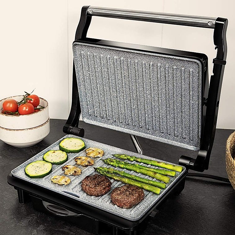 La parrilla eléctrica Rock'nGrill Rapid de Cecotec conquistará tu cocina con platos rápidos y sin complicaciones