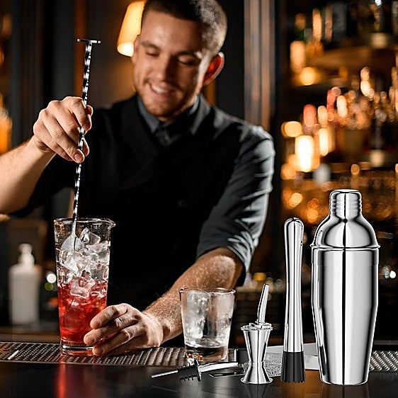 Los mejores sets de coctelería profesional para regalar por el Día del Padre