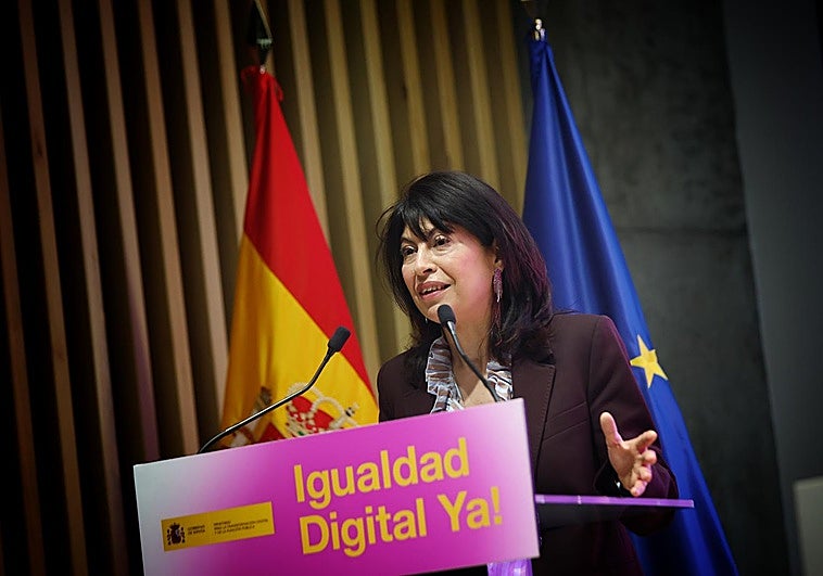 Igualdad multa con 25.000 euros a Vodafone por el fallo  en las pulseras antimaltrato