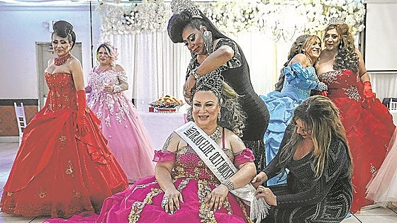 Mujeres trans celebran sus quince años a los cincuenta
