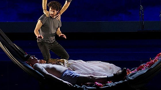 Los elfos y hadas de Britten y Shakespeare encantan el Real
