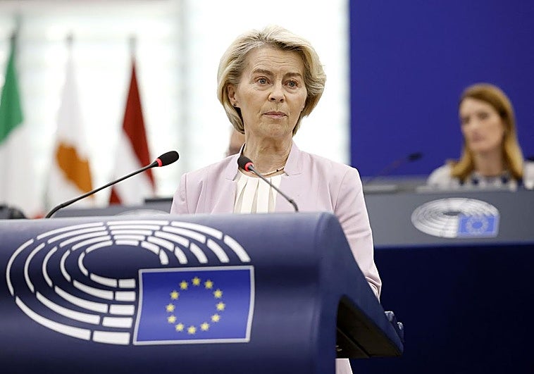 Von der Leyen aclara que la UE «siempre defenderá el derecho internacional»