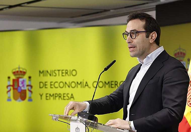 El Gobierno aleja las bonificaciones y lanzará ayudas fiscales específicas para el campo y el transporte