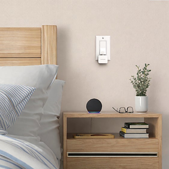 Automatiza todo tipo de botones e interruptores de forma sencilla con SwitchBot Bot