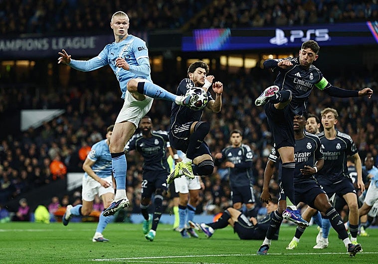 Directo | Igualdad en el Etihad al descanso y el City con diez