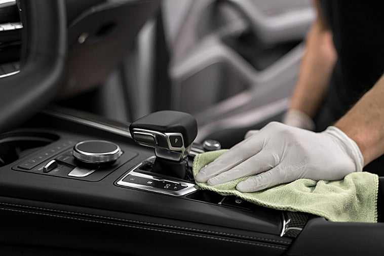 Los mejores aspiradores y productos de limpieza para mantener tu coche como nuevo