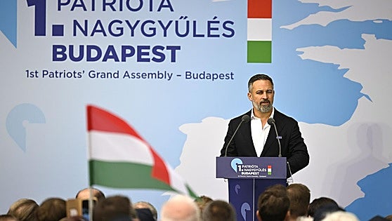 Abascal loa a Orbán y compara las «seguras» calles de Hungría con las españolas