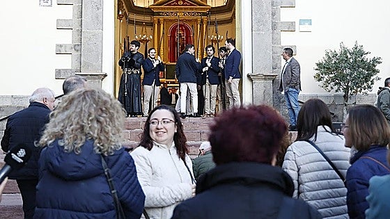 Una cofradía de Valencia cierra de nuevo la puerta a la participación de mujeres en la Semana Santa