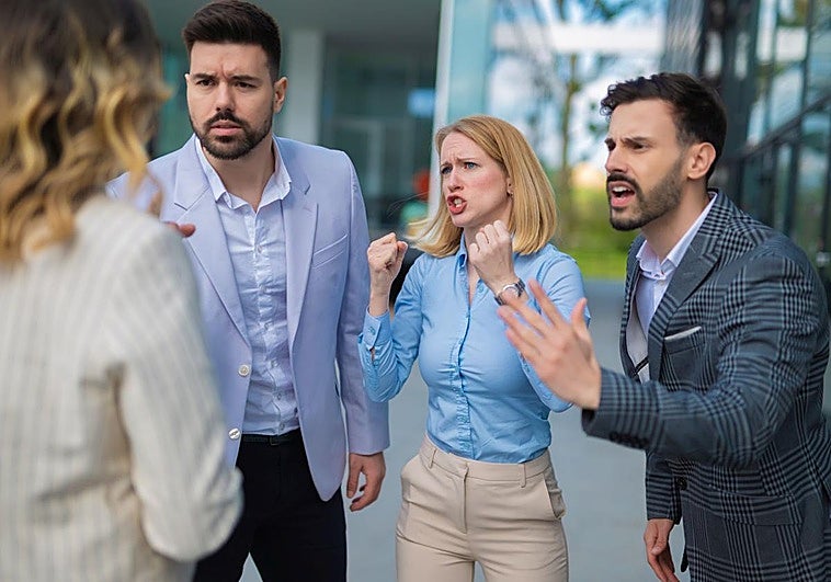 Este es el ranking de los grupos de gente más 'petardos' con los que te relacionas