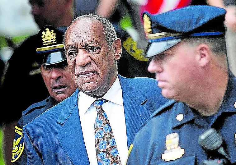 Bill Cosby deberá pagar 16 millones a una mujer a la que drogó y violó