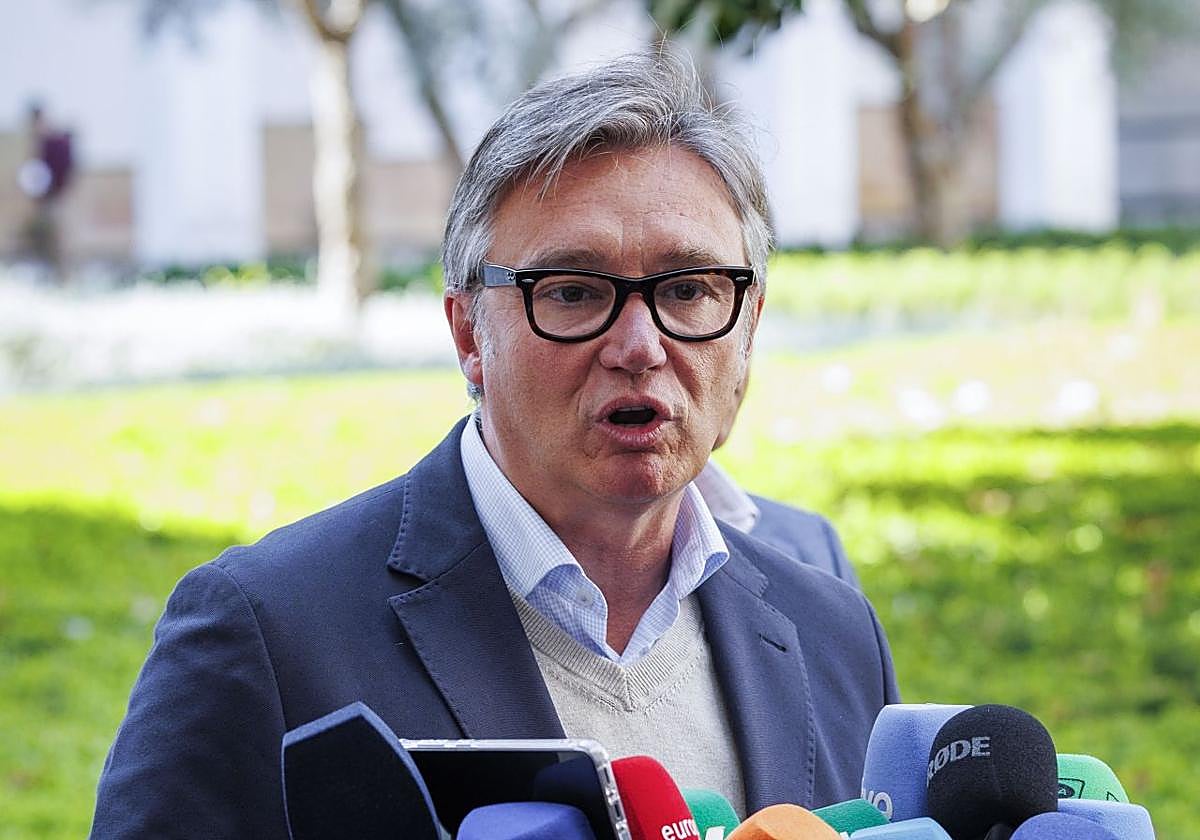 Manuel Gavira se perfila como candidato de Vox en Andalucía | El Correo