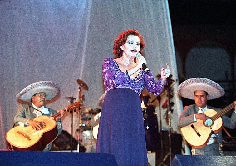 Las hijas de Rocío Dúrcal homenajean a su madre con el documental ’20 años sin ti’