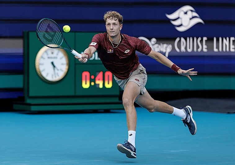 Landaluce se queda a las puertas de las semifinales en Miami