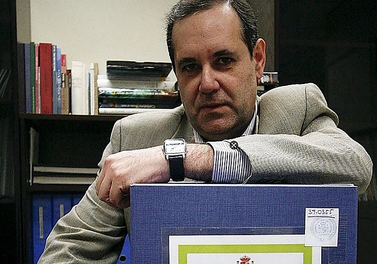 El jefe de Costas imputado por la tragedia de Santander: «Serio, distante y se limita a cumplir órdenes»