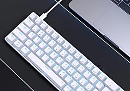 Ahorra espacio y gana velocidad con el teclado mecánico Dierya T68SE que revolucionará tu escritorio