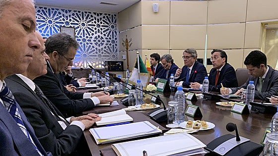 España refuerza su «asociación energética» con Argelia en plena guerra de Irán