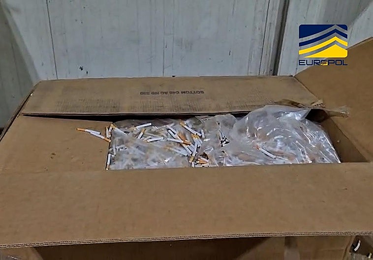 La Guardia Civil incauta 100 toneladas de tabaco falsificado en Barcelona