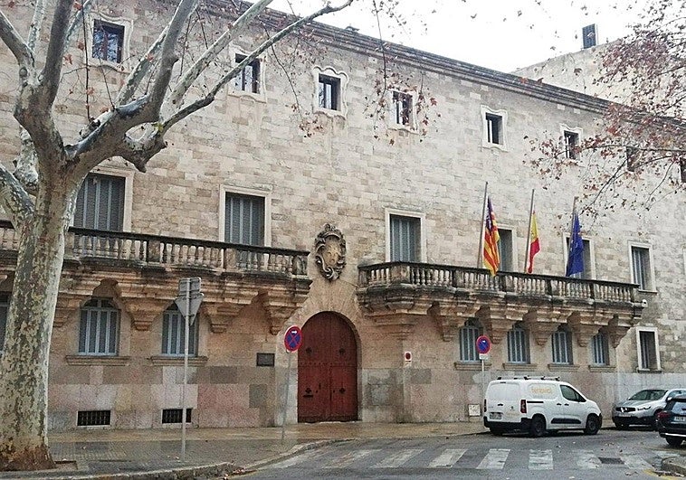 Detenida en Mallorca la mujer condenada a prisión permanente por matar a su bebé al arrojarlo a un contenedor