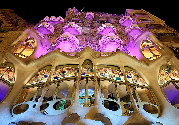 Gaudí, un arquitecto único entre la mercantilización y la santidad