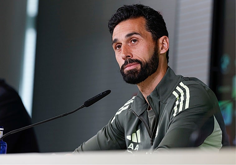 Arbeloa insiste: «Quiero jugadores que quieran ser jugadores del Real Madrid todos los días»