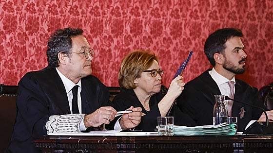 El ex fiscal general pide al Constitucional anular su condena por «irracional y arbitraria»