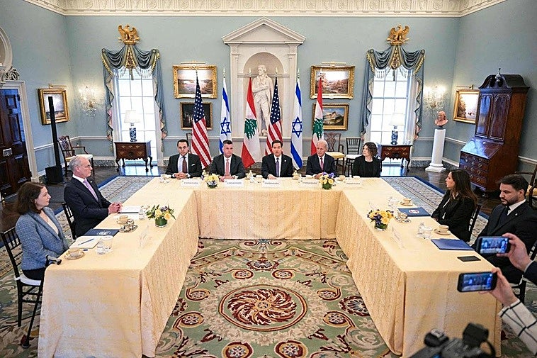 Israel y Líbano pactan el inicio de un diálogo directo para la paz