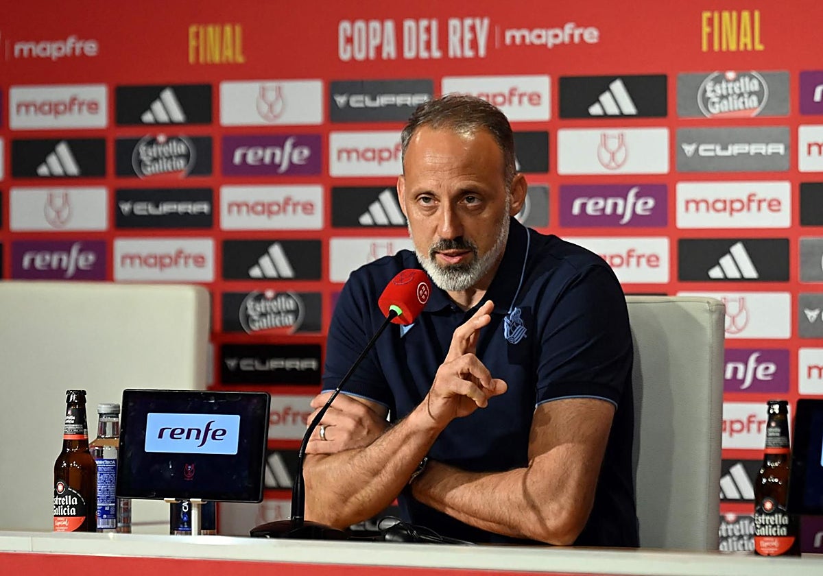 Real Sociedad Coach Thanks Fans, Highlights Importance of Releasing Match Pressure