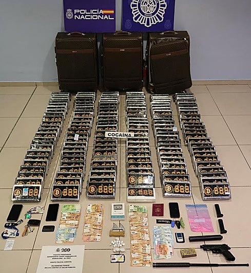 Desarticulada una organización que exportaba cientos de kilos de cocaína por vía aérea entre España y Brasil