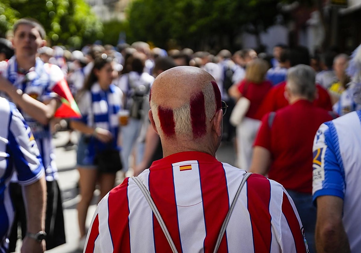 Atletico Madrid vs Real Sociedad: Fans Flood Seville Ahead of Copa del Rey Final
