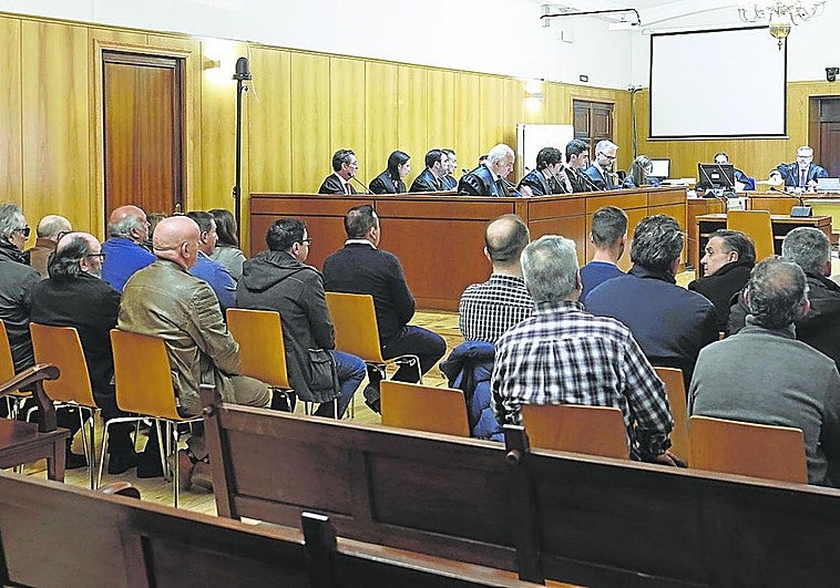 «Las cenizas que nos dieron no eran las de mi padre»