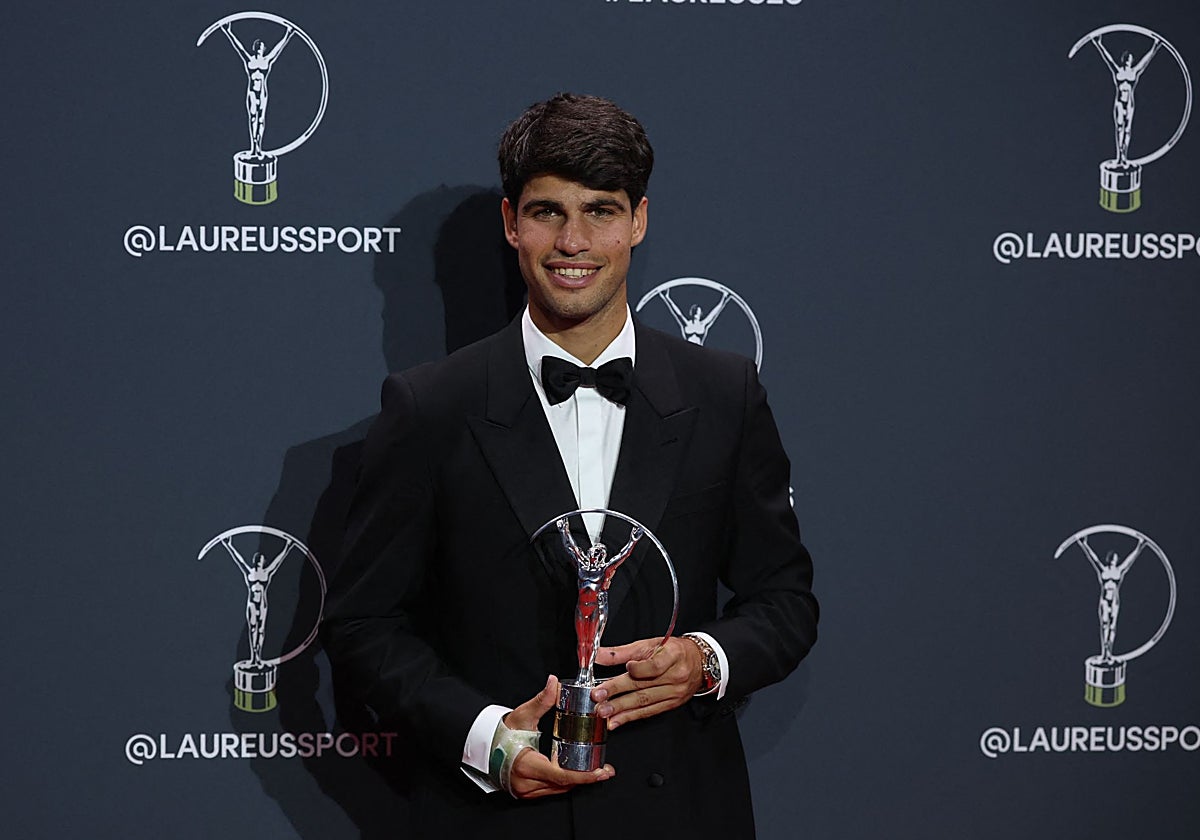 Carlos Alcaraz Wins Laureus World Sports Award, Following in Rafa Nadal’s Footsteps