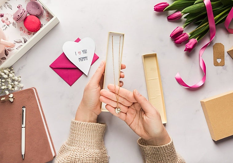 Súmate al 'efecto wow': las 7 joyas que la dejarán con la boca abierta este Día de la Madre