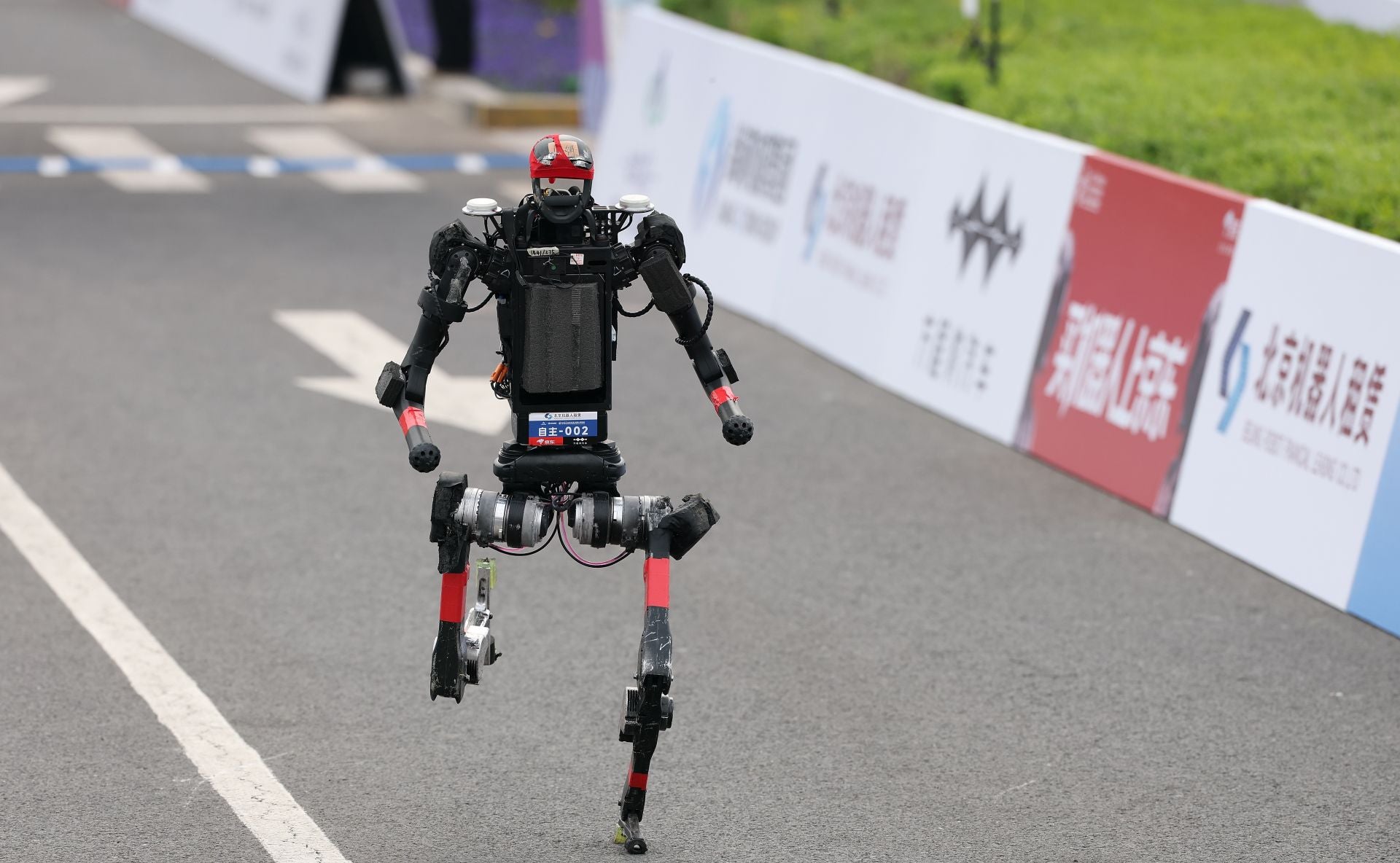 El robot Unitree H1.