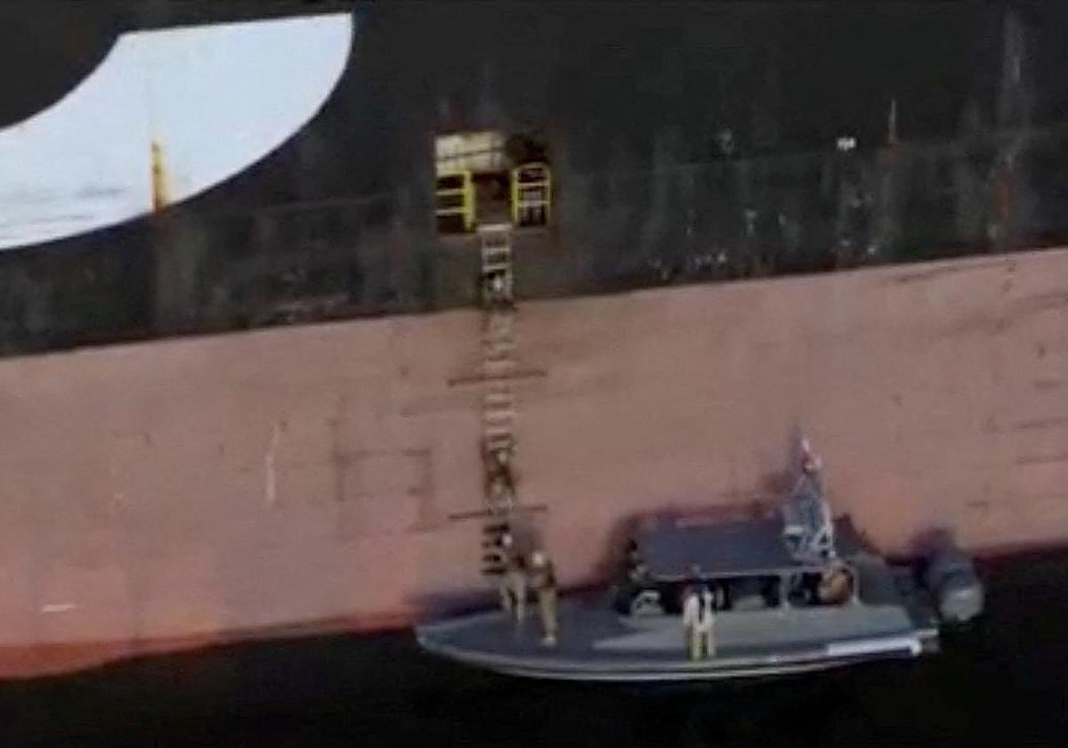 Sigue en directo la última hora de la guerra en Oriente Medio | EE.UU. asegura haber incautado un petrolero que transportaba crudo de Irán en el Índico