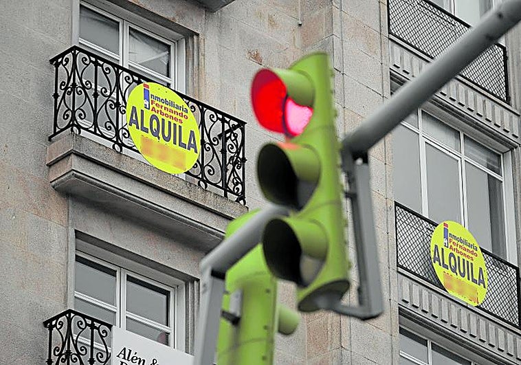 Consumo refuerza su ofensiva con más de 500 cartas a grandes tenedores por la prórroga de los alquileres