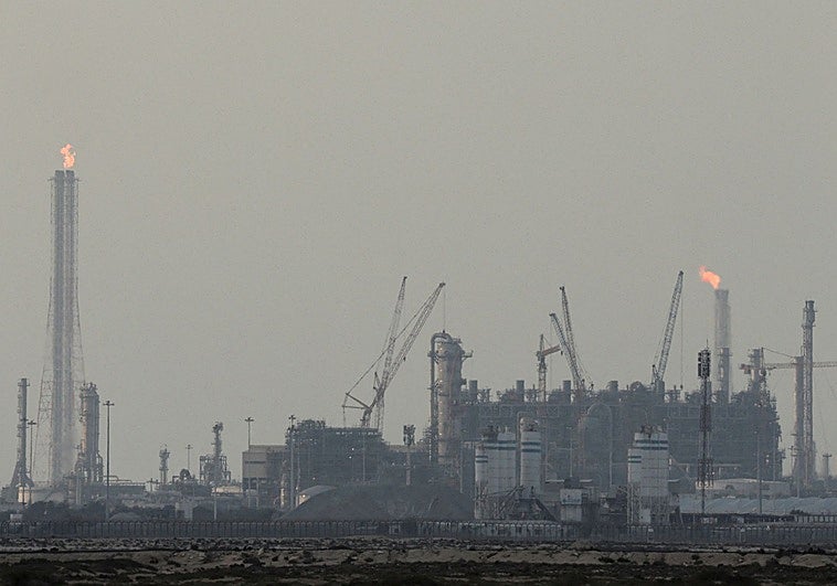 EE UU se adueña del vacío de Catar por la guerra y ya exporta un tercio del mercado de gas mundial