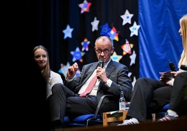 Trump, Merz'in İran savaşına yönelik eleştirilerinin ardından Almanya'daki askerlerini azaltmayı düşünüyor